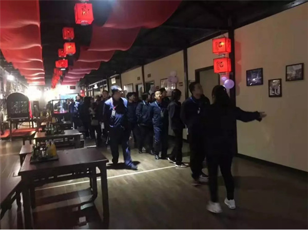 雙十一_酒_任性！全場半價，西安這家店也是拼了！211.jpg