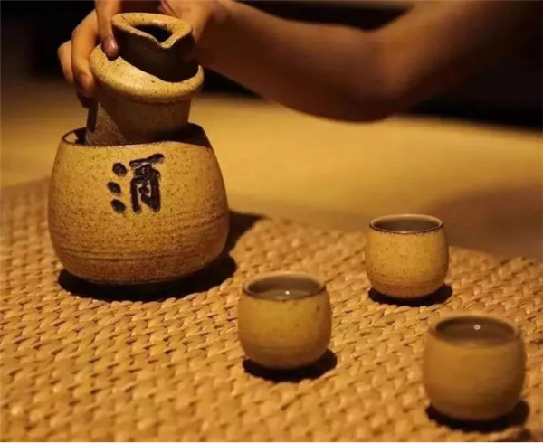 月下一杯酒，萬事盡浮休。65.jpg